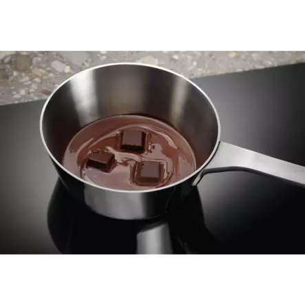 ELECTROLUX HHOB760S INDUKTIOTASO LIESITUULETTIMELLA - Induktiotasot liesituulettimella - 7333394013800 - 2