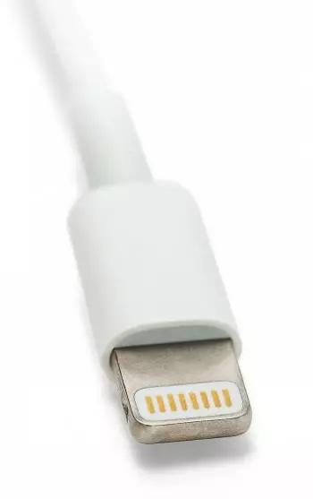 GRATEQ USB-A - MFi LIGHTNING KAAPELI 2.25M - Kaapelit ja laturit - 6438327850055 - 1