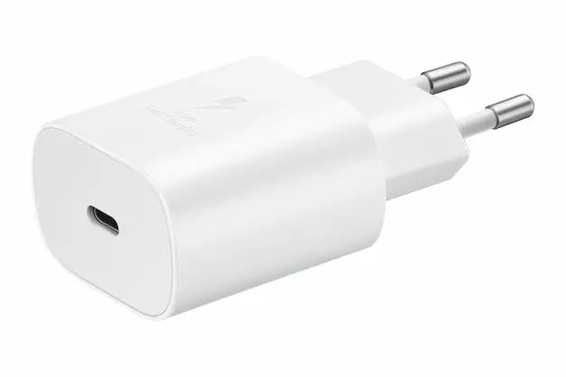 SAMSUNG 25W TRAVEL ADAPTER LATURI VALKOINEN - Kaapelit ja laturit - 8806090973338 - 2
