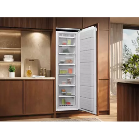 ELECTROLUX EUN7NE18C INTEGROITAVA KAAPPIPAKASTIN - Kaappipakastimet - 7333394077819 - 1